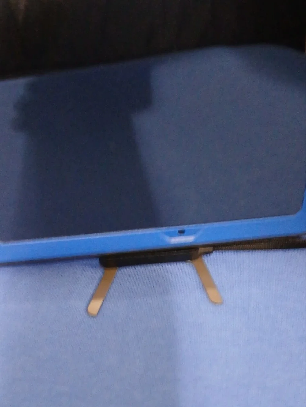 Standing Up Flat Chsrge